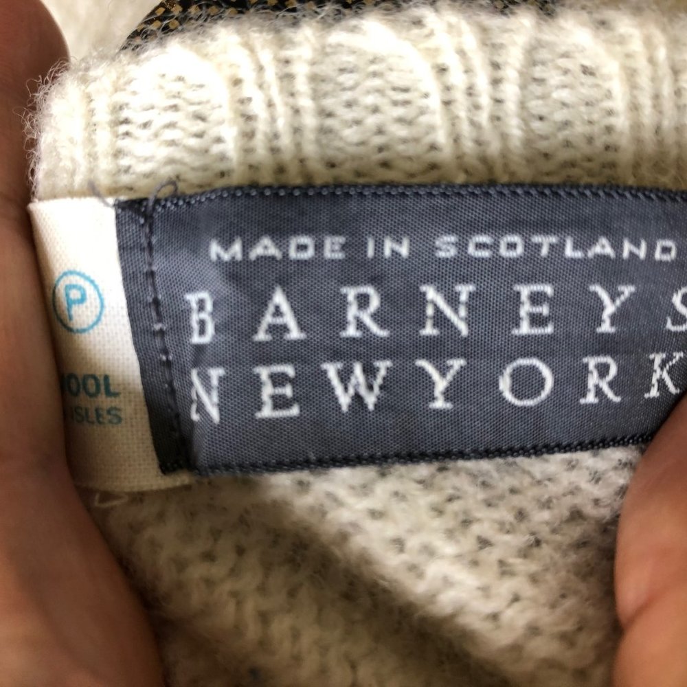 Barneys New York Cream white sweater wool Scotland